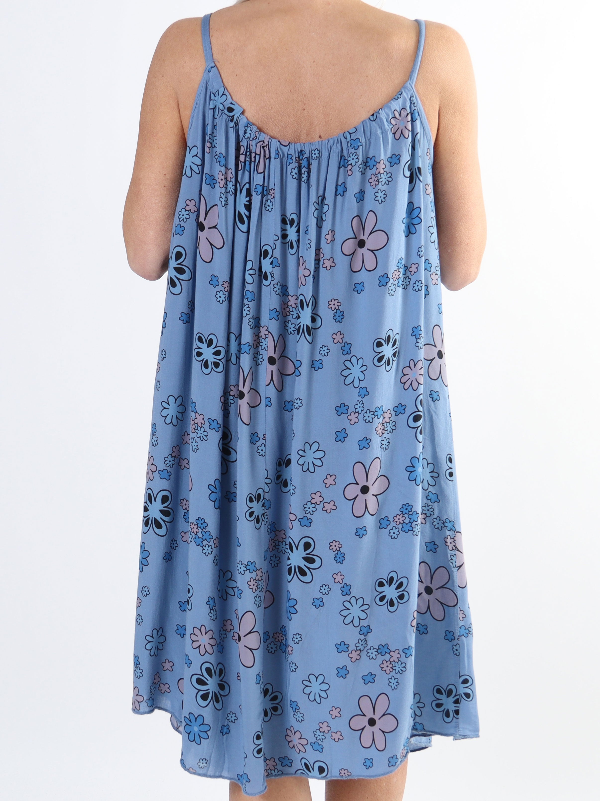 Sunshines Flower - Let plus size kjole i viskose med blomsterprint